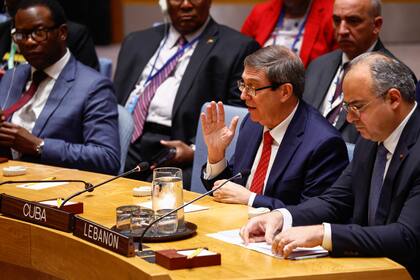 Bruno Eduardo Rodríguez Parrilla, ministro de Asuntos Exteriores de Cuba durante una reunión del Consejo de Seguridad de Naciones Unidas sobre la situación en Oriente Medio, el martes 29 de octubre de 2024, en la sede de la ONU. (AP Foto/Kena Betacur)
