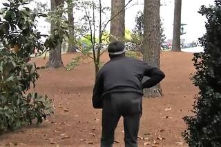 El tiro entre los árboles de Bubba Watson que causó asombro en el Masters