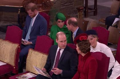 Buckingham, Clarence House y el Kensington emitieron un comunicado conjunto para criticar el documental de la BBC