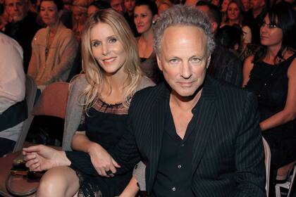 Buckingham con su esposa Kristen Messner, 2012. Kristen le solicitó el divorcio a principios de este año