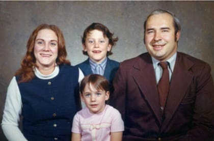 Budd Dwyer con su familia