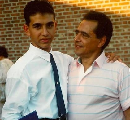 Buddy Valastro con su papá, Bartolo, quien fue su mentor en la pastelería