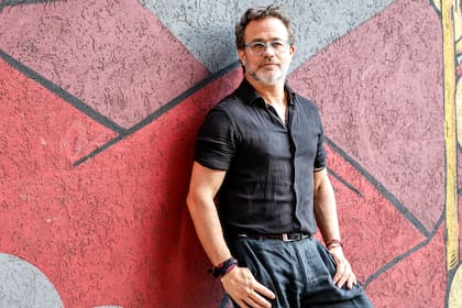 Buenos AIres 1sept2025. Entrevista con el actor y conductor Gastón Pauls.