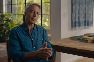 Dan Buettner, experto en longevidad, revela que la gente que más vive no hace estos dos ejercicios