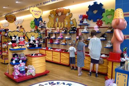 Build-a-bear , la juguetería donde los chicos pueden fabricar los peluches que comprarán en una experiencia inolvidable.