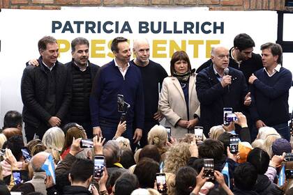 Bullrich encabezó un acto en Lomas de Zamora junto a Grindetti, Larreta y Santilli