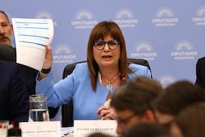 Denunciaron a 30 agrupaciones por aprietes en la línea que abrió Patricia Bullrich