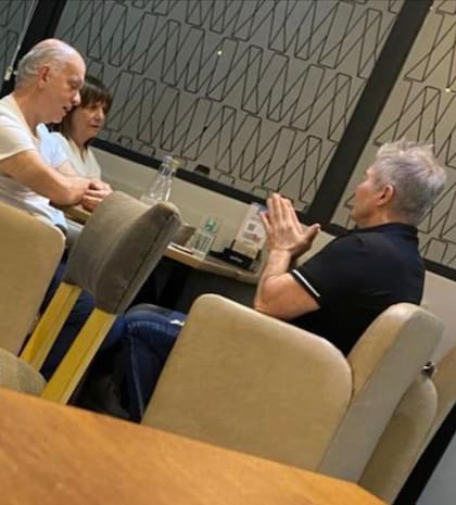 Bullrich y Grindetti con Burlando