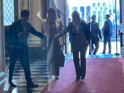 Bullrich y Monteoliva arribaron juntas a Casa Rosada