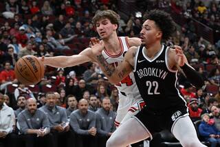 Bulls vencen 124-102 a Nets y dividen serie de ida y vuelta
