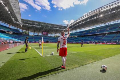 Los partidos se seguirán jugando a puertas cerradas y con estrictos protocolos de higiene