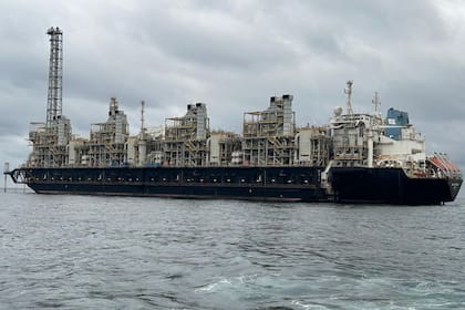 Buque de exportación de gas natural licuado (GNL)