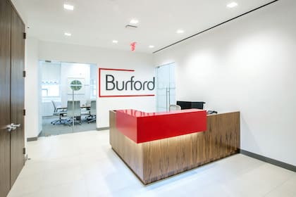Burford Capital salió a cotizar en la bolsa de Nueva York el paso 18 de octubre; entre sus principales activos se encuentra la demanda que lleva adelante contra YPF y el Estado argentino