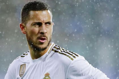 Eden Hazard llegó a Real Madrid en medio de gran expectativa, pero se lesionó; espera afianzarse en esta temporada.