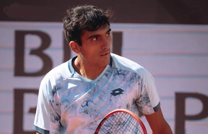 Burruchaga siempre dominó el partido ante Sonego y logró un triunfo resonante