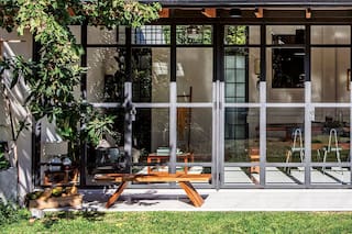 Antes y Después. Una galería reformada para disfrutar del jardín todo el año