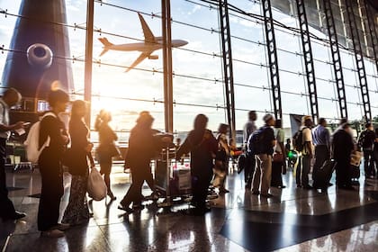 Buscar un aeropuerto cercano es una buena opción para ahorrar una gran cantidad de dinero