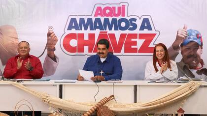 Cabello y Maduro lanzaron ayer una nueva campaña para exaltar la figura de Chávez