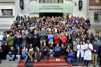 En mayo, científicos del Conicet hicieron un llamamiento a proteger la ciencia local. Fue en el Museo de Ciencias Naturales Bernardino Rivadavia, en Buenos Aires.