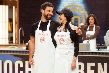 Cachete Sierra y Marixa Balli, una de las duplas que compitió este lunes en MasterChef Celebrity
