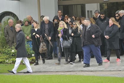 Cacho Castaña y una despedida signada por el afecto
