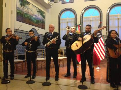 Cada año, la comunidad mexicana y latina en Estados Unidos celebra el 5 de mayo, fecha conmemorativa de la Batalla de Puebla.