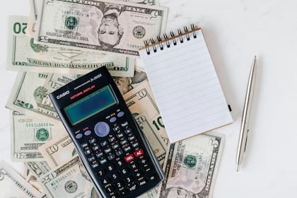 Cada oferta de trabajo en Nueva Jersey deberá incluir el mínimo y máximo que ganaría una persona por hora en ese rol