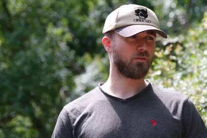 Cada semana, el exmilitar viaja casi cuatro horas desde Baton Rouge hasta el centro correccional Richwood