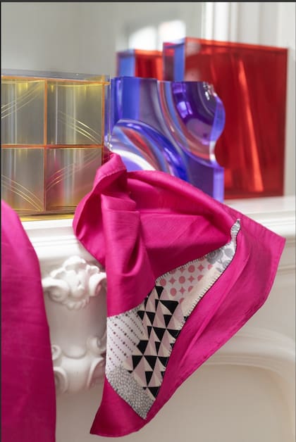 Cada una de las prendas que elaboran en Sur.Chale tiene su propia identidad