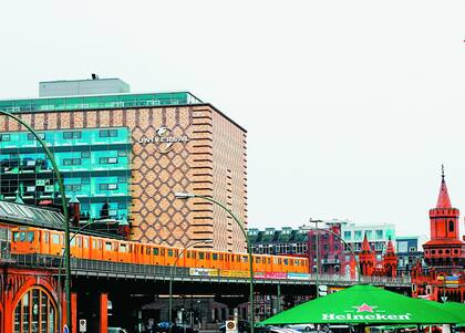 Cada vez hay más proyectos inmobiliarios; algunos ponen en tela de juicio el halo tradicional de la urbe