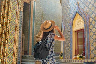 Los 5 países más seguros del mundo para las mujeres que viajan solas (y cuáles se encuentran en América Latina)