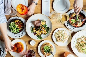 10 restaurantes y cafés abierto todo el día para quedarse sin mirar el reloj
