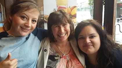 Cada vez que Patricia visita a su madre se queda por un período de tres meses, pero está pensando en volver de manera definitiva.