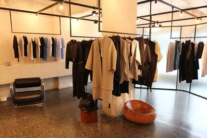 Cada vez son más los diseñadores que como Dubié que se instalan en Palermo Zoo