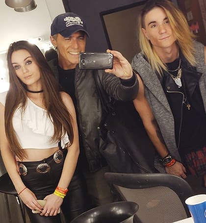 Cae con Brenda y Franco, sus hijos