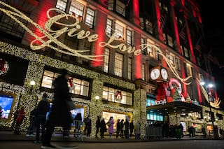 Cae confianza del consumidor en EE. UU. en medio de ansiedad por inflación y aranceles