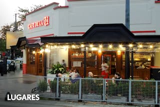 El barrio tradicional que no para de crecer y conquista a jóvenes y foodies