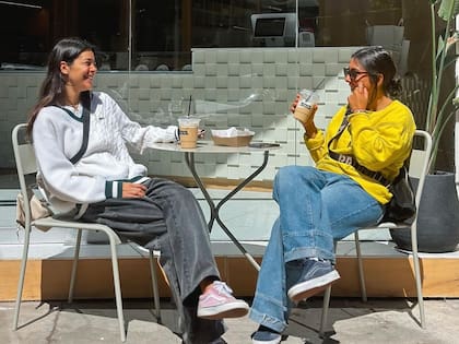 Café y buena pastelería en Nina.