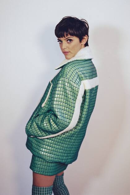 Desde su departamento en Brooklyn, Calu Rivero nos cuenta cómo vivió el cambio de imagen.