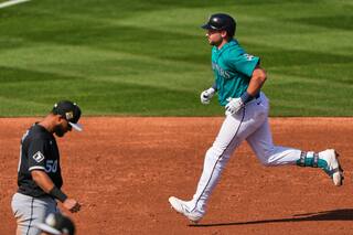 Cal Raleigh y los Marineros buscan defender su primer título desde 2001