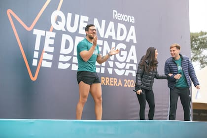 Calentamiento a cargo de Ema Hahn, El Rufian.