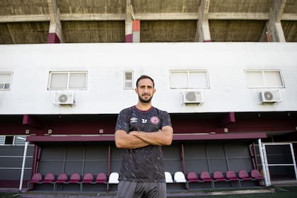 Cali llegó de chico a Lanús y hoy es el referente máximo del plantel granate