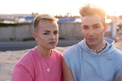 “California siempre luchará por los derechos de la comunidad LGBTQ y celebrará su derecho a vivir libremente", expresó el gobernador Newson