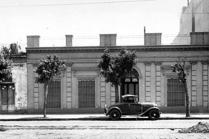 Calle Rivadavia al 5700, el 5 de abril de 1931.