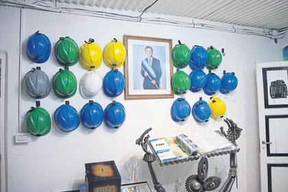 Cambiaron. El presidente Macri, en una de las oficinas del Museo del Minero
