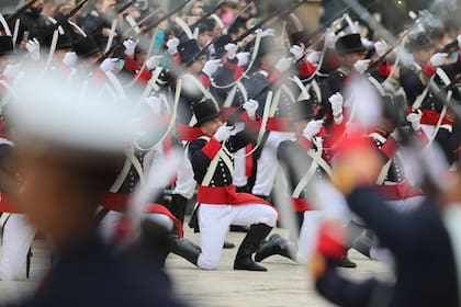 Cambio de guardia en Plaza de Mayo luego del Tedeum, durante la conmemoración del 25 de Mayo.