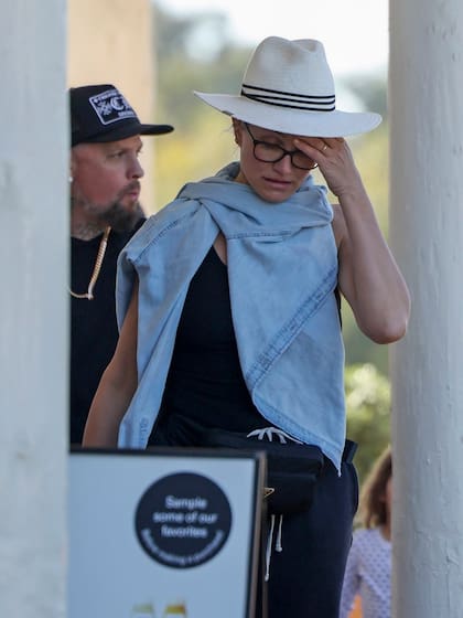 Cameron Diaz y Benji Madden de compras en Los Angeles