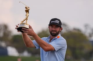 Cameron Young brilla en el green de la isla y remonta para ganar el Players Championship