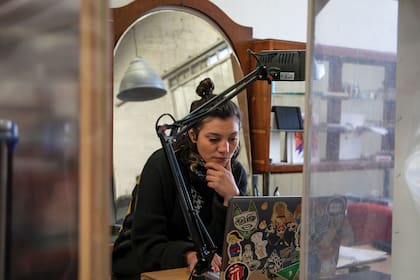 Camila D’Amico, preparando su tesina de trabajo social.