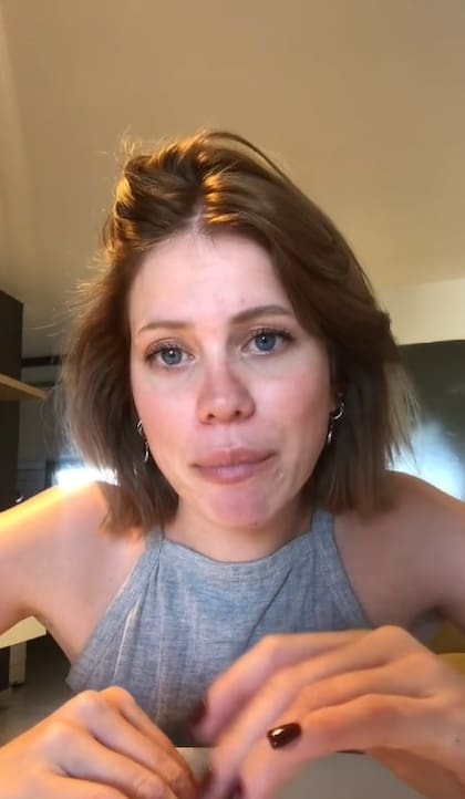 Camila descubrió en un boliche que su psicóloga salía con su exnovio